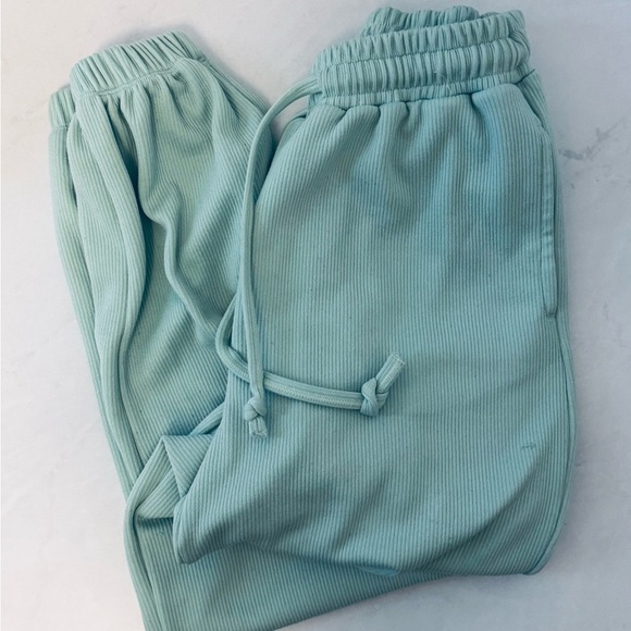 Mint Green Women's Hoodie and Joggers Set - Picture 16 of 17